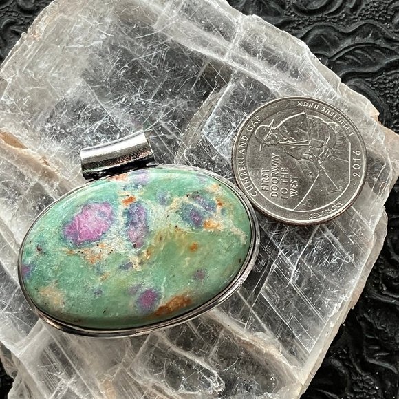Natural Ruby Fuschite Kyanite Stone Jewelry Crystal Pendant - Picture 7 of 7